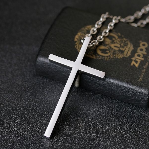 336 Lantisor cu cruciulita - model Silveraro