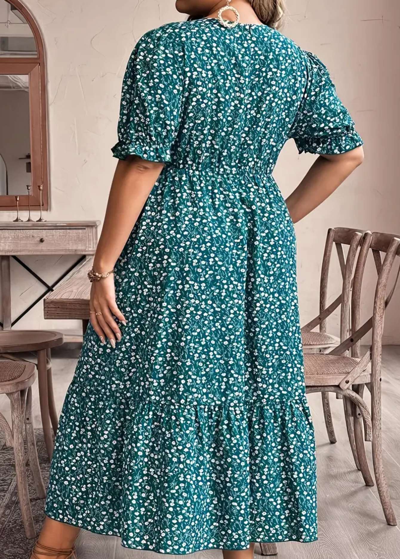 548 Rochie Midi Verde - model M48