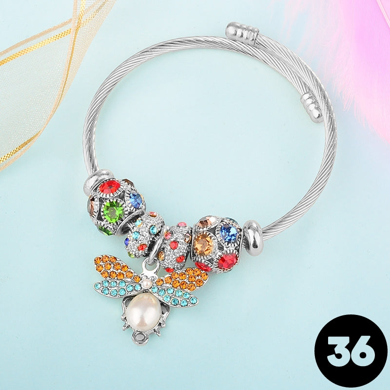 Bratara cu charmuri - model fluture #36