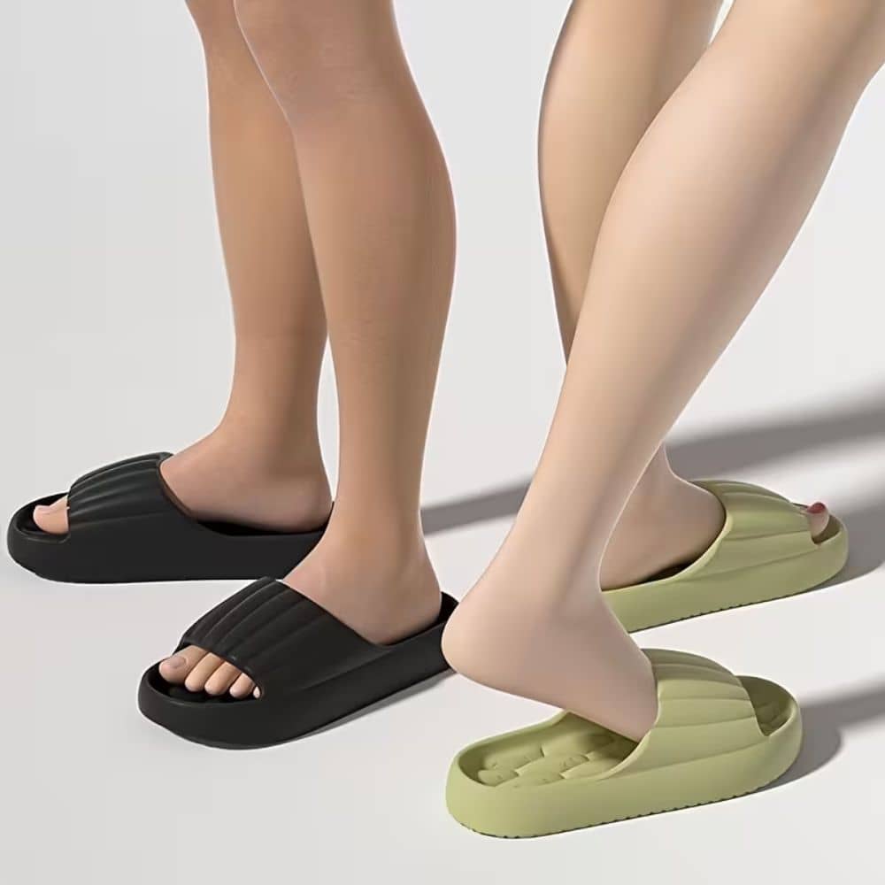 Papuci SoftStep™ cu talpă groasă și moale