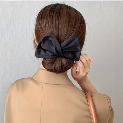 Fundă Păr Reglabilă – Eleganță și Rafinament Instant